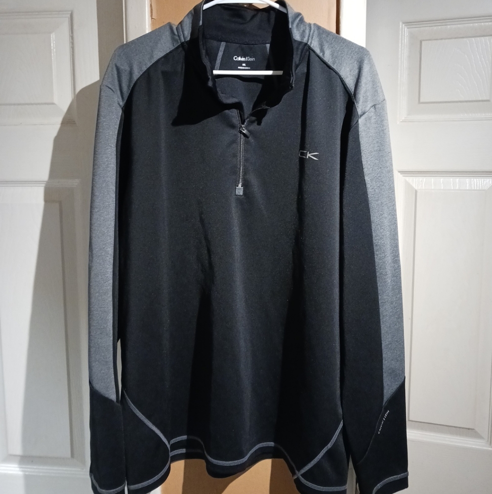 Calvin Klein Men's Black & Gray Quarter Zip Long Sleeve Shirt. Size XXL